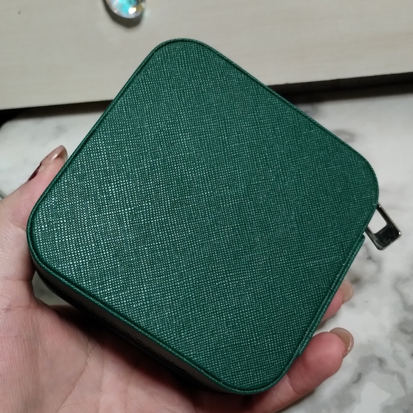 Travel Jewelry Case - Picture 3 of 5